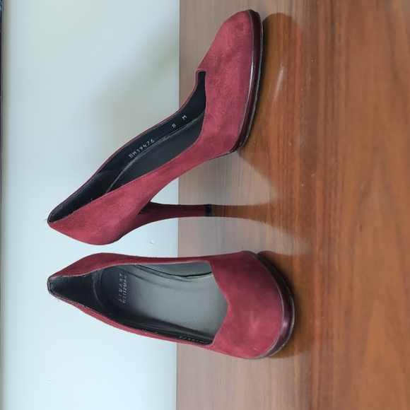 Stuart Weitzman Merlot Red Heels Sz 8 - Picture 1 of 9